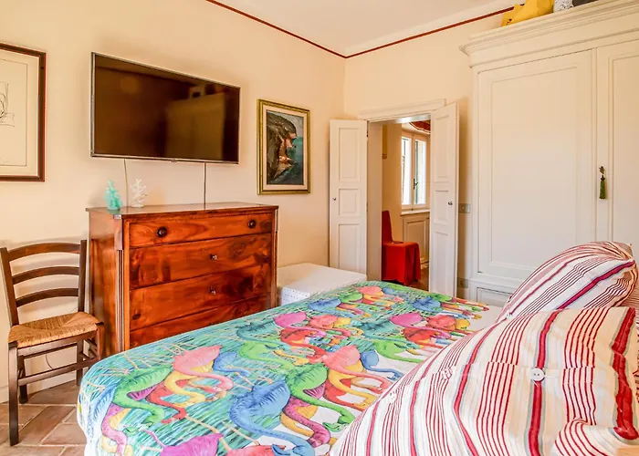 Casa Montecristo كابوليفيري